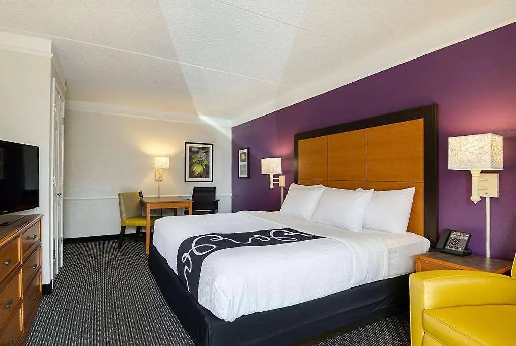 Howard Johnson By Wyndham Sacramento Downtown Amerikai Egyesült Államok