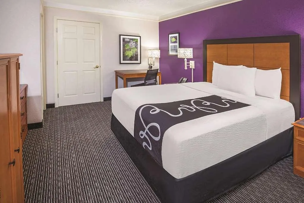 Howard Johnson By Wyndham Sacramento Downtown 3*,  Amerikai Egyesült Államok